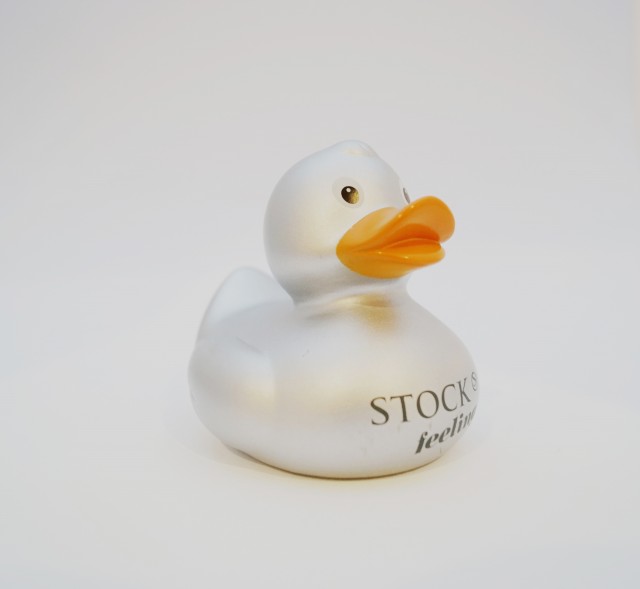 STOCK Badeente // silber